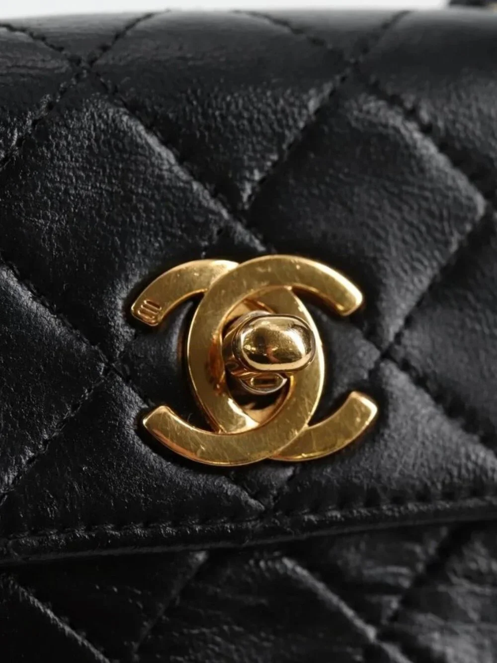 CHANEL Matelasse Chain Shoulder Bag Lamb Skin Black Gold CC Auth bs29080